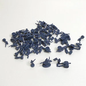 RISK 2003 Replacement BLUE ARMY 60 Pieces PARKER BROTHERS Hasbro - Picture 1 of 2