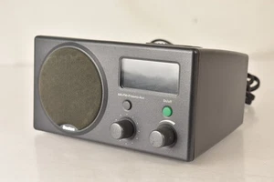Boston Acoustics Receiver Radio AM FM/Radiowecker -- funktioniert mit Antenne - Bild 1 von 8