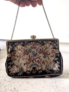 Vintage Gobelin Petit Point Clutch Handtasche Blumen, Kette & Spiegel, Emaille Rand - Bild 1 von 12