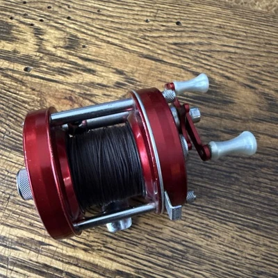 Carrete de colección Abu Garcia Ambassadeur 5000 increíble estado Pearl Hndl SN 731002 Foto 1 de 4