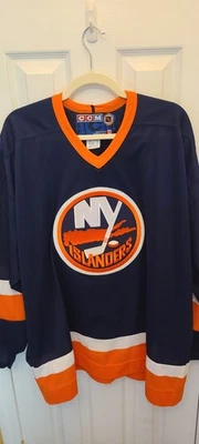New York Islanders CCM Jersey - Image 1 of 3