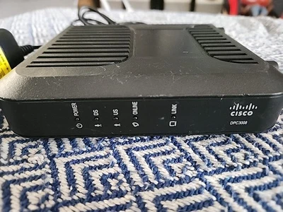 Cisco DPC3008 DOCSIS 3.0 Internet Cable Modem w/ power adapter - Image 1 of 4