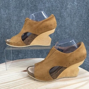 Tsubo Heels Womens 9.5 Wooden Wedge Pumps 8242-NWEA Brown Leather Slip On - Picture 1 of 17