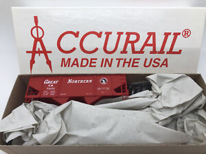 Accurail Great Northern Red Canton Twin Hopper HO Scale
