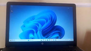 Notebook 255 G6 15.6" (AMD A6-9225 , 12GB RAM, 128 GB SSD NUOVO) Nero - Foto 1 di 17