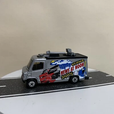 2000 Matchbox On The Road Again #98 TV News Truck Mercedes Benz T1/TN Van 1:73  - Image 1 of 4