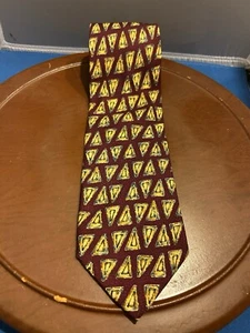 Ferrell Reed For Bremers Men’s Burgundy 100% Silk Geometric Tie Necktie USA Made - Picture 1 of 6