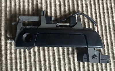 Manija puerta exterior pasajero delantero derecho bmw e36 318ti 318 323 325 328 m3 Foto 1 de 4