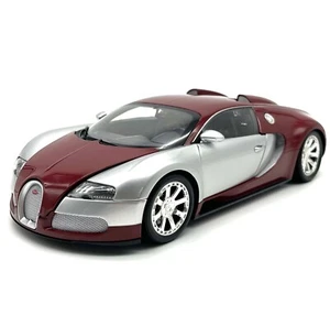 Minichamps 100110851 Bugatti Veyron Sportwagen Bj.2009 weinrot, OVP, 1:18, D013 - Bild 1 von 9