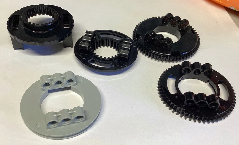 LEGO Technic:  56 Tooth  Extended Arm, Turntable 60 Tooth w/ Base 18938, 18939, - Image 1 of 1