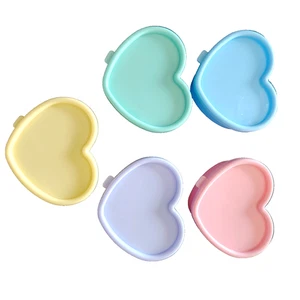 NEW 5PCS LOVE SHAPE PLASTIC SMALL MINI FOOD STORAGE CONTAINER BOX MULTI PURPOSE - Picture 1 of 12