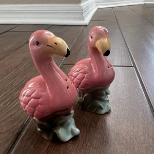 Vintage kitschige Keramik Flamingo Salz und Pfefferstreuer - Bild 1 von 8