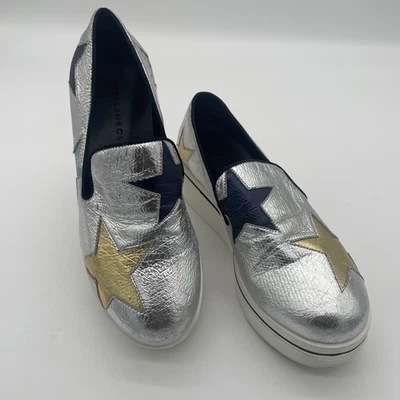 Кроссовки STELLA MCCARTNEY серебристые металлик искусственная кожа Binx звездная платформа размер 37 - Изображение 1 из 4