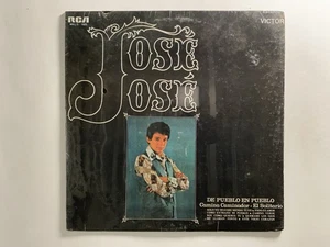 Jose Jose – De Pueblo En Pueblo - LATIN LP - RARE DOMINICAN PRESS - SEALED!!! - Picture 1 of 3