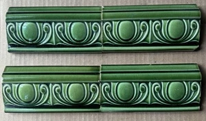 STIEFEL - ANTIKE JUGENDSTIL MAJOLIKA 4 RÄNDER FLIESE UM 1900 - Bild 1 von 4