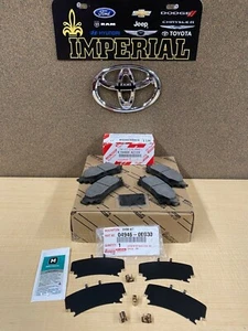 2014-2019 TOYOTA HIGHLANDER GENUINE TCMC REAR BRAKE PADS WITH SHIMS 04466AZ209 - Bild 1 von 7