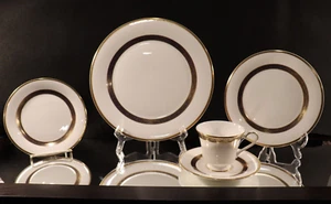 ROYAL DOULTON HARLOW PATTERN 4-5-PC PLACE SETTINGS NEW IN ORIGIN MAILING BX 1987 - Picture 1 of 17