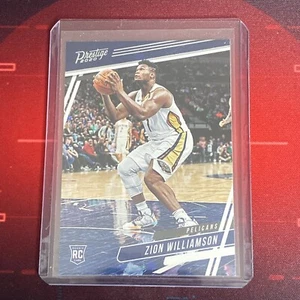 2019-20 Panini Chronicles Zion Williamson RC #60 Pelicans - Foto 1 di 2
