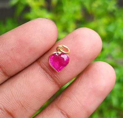 Natural Ruby Heart Gold Charm, 18k Solid Gold Charm Handmade Necklace Pendant - Image 1 of 4