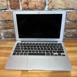 MacBook Air 11" (2012) A1465 i5 1.70GHz 4GB RAM 128GB SSD Laptop - Picture 1 of 7