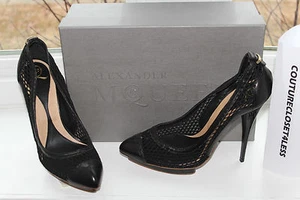 MCQ PUMP CUERO NEGRO BRILLANTE PARA NIÑOS #9US $450 - Imagen 1 de 9