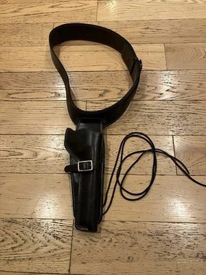 George Lawrence 皮革西部装备 79D 606 皮套 79D 22 L 带 .22 口径右手 — 第 1/4 张图片