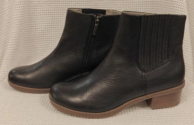Dansko Women's Daisie Black Tumbled Leather Waterproof Ankle Boots, NWOB, Sz 40 - Image 1 of 4