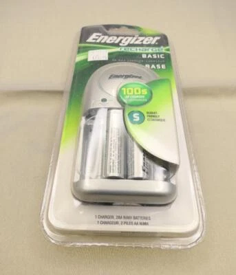 Energizer Basic AA Charger w/ 2 AA 2000mAh batteries - Image 1 of 2