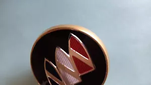 NOS OEM 1992-94 Buick Skylark 24kt gold plated grill plate emblem - Picture 1 of 4