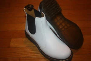 New In Box Dr Martens Women's 2976 Quad White Smooth Leather Platform Boots - Picture 1 of 8