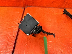 08 INFINTI G37 COUPE S SPORT ABS PUMP ANTI SKID LOCK ACTUATOR VSA MODULATOR #311 - Picture 1 of 8