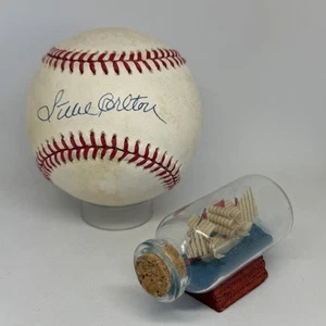 Steve Carlton signed Rawlings ONL Baseball JSA COA Phillies Auto HOF A4227 - Picture 1 of 4