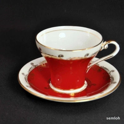 Aynsley Corset Cup & Saucer Deep Garnet Red w/Gold Scrollwork Garland 1960-1971 - Image 1 of 4