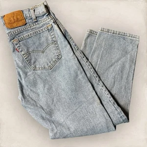 Vintage 90s Levis 550 Denim Men's 32x30 Light Blue Wash Jeans USA Retro - Picture 1 of 6
