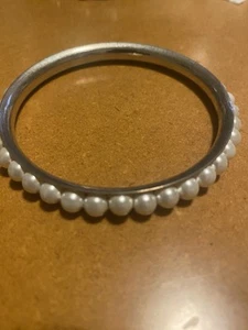 Pearl Clone Bangle Bracelet - Picture 1 of 3