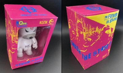 Frank Kozik FIRMADO Toy2R 8" Strangekiss Anarchy White Cat Qee AUTOGRAFIADO LE 100 Foto 1 de 3