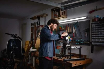 8x OSRAM LED Power Batten Anbauleuchte 24W kaltweiß 120cm EEK:F (Spektrum A-G) - Bild 1 von 4