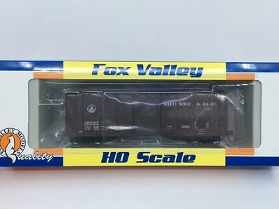 HO Fox Valley Models Baltimore & Ohio 40’ Round Roof Wagontop Boxcar B&O #380101 - Image 1 of 4