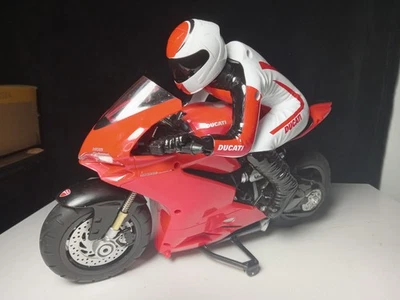 Motocicleta RC Ducati 1299 Panigale (sin mando a distancia, sin probar) Foto 1 de 4