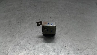 Jeep Cherokee 1997 - 2001 Headlight Control Module Relay 56009324 - Image 1 of 4