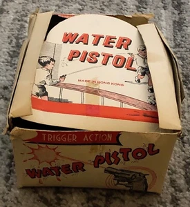Water Squirt Toys in Store Display Box Squirting Unused Vintage 36 Mini Pretend - Picture 1 of 10