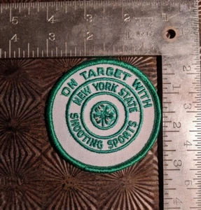 NOS Vintage ON TARGET WITH NEW YORK STATE SHOOTING SPORTS 4-H Patch Round 3" Neu - Bild 1 von 3