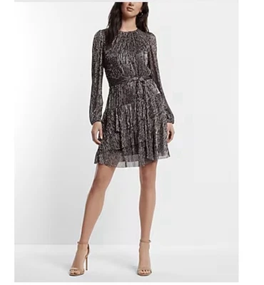 Mini Vestido Express Metálico Manga Larga con Volantes en Niveles, Grande Foto 1 de 4