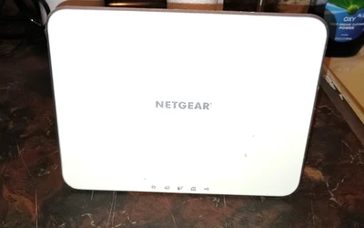Netgear Base StationVMB-3000 with 2 Cameras - Image 1 of 4