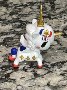 FIGURA VINILO TOKIDOKI UNICORNO SERIE 9 MADELINE - Imagen 1 de 2