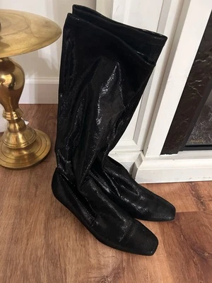 Donald J Pliner 黑色珠光弹力高跟靴女式 10 码 — 第 1/4 张图片