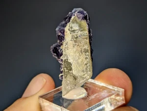Fluorite on Quartz - Yaogangxian Mine, Chenzhou, Hunan, China - Picture 1 of 8