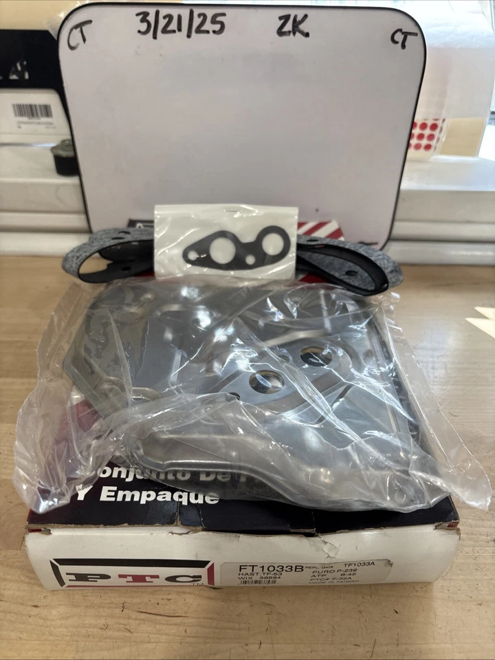 Kit de filtro de transmisión PTC F-32A (FRAM FT1033B) Foto 1 de 3