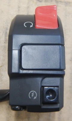 Ducati Monster S4RS 2007-08 OEM Control lateral derecho encendido/apagado 65040082B Foto 1 de 4