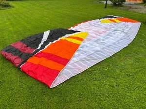 Bruce Goldsmith Design Base M paragliding wing - Picture 1 of 11
